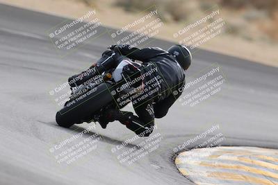 media/Dec-17-2022-SoCal Trackdays (Sat) [[224abd9271]]/Turn 10 Backside (120pm)/